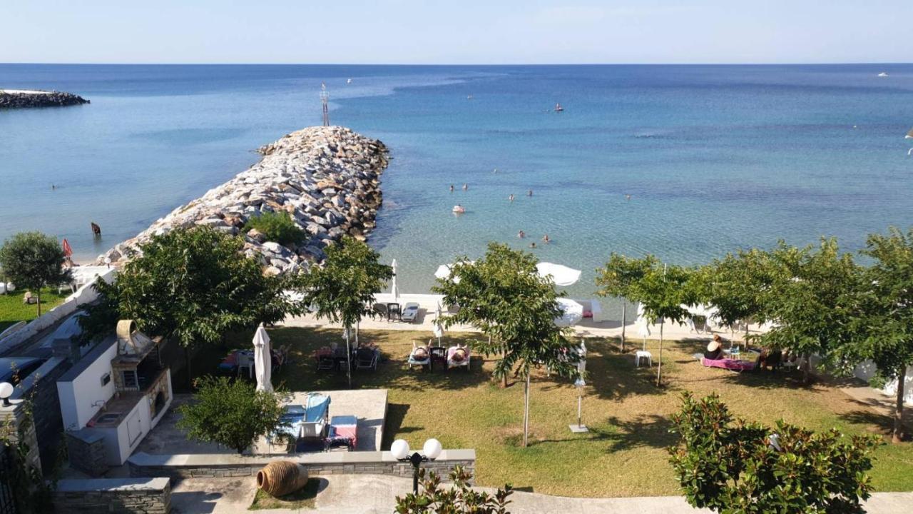 Pansion Alexandros By The Sea Aparthotel เนอา สกีโอนี ภายนอก รูปภาพ