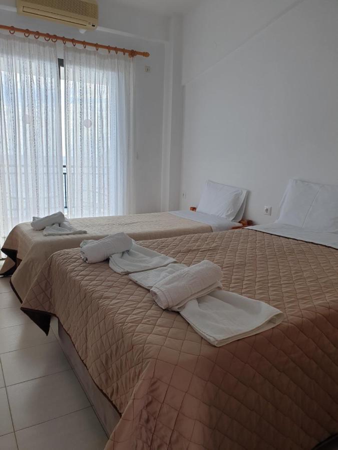 Pansion Alexandros By The Sea Aparthotel เนอา สกีโอนี ภายนอก รูปภาพ