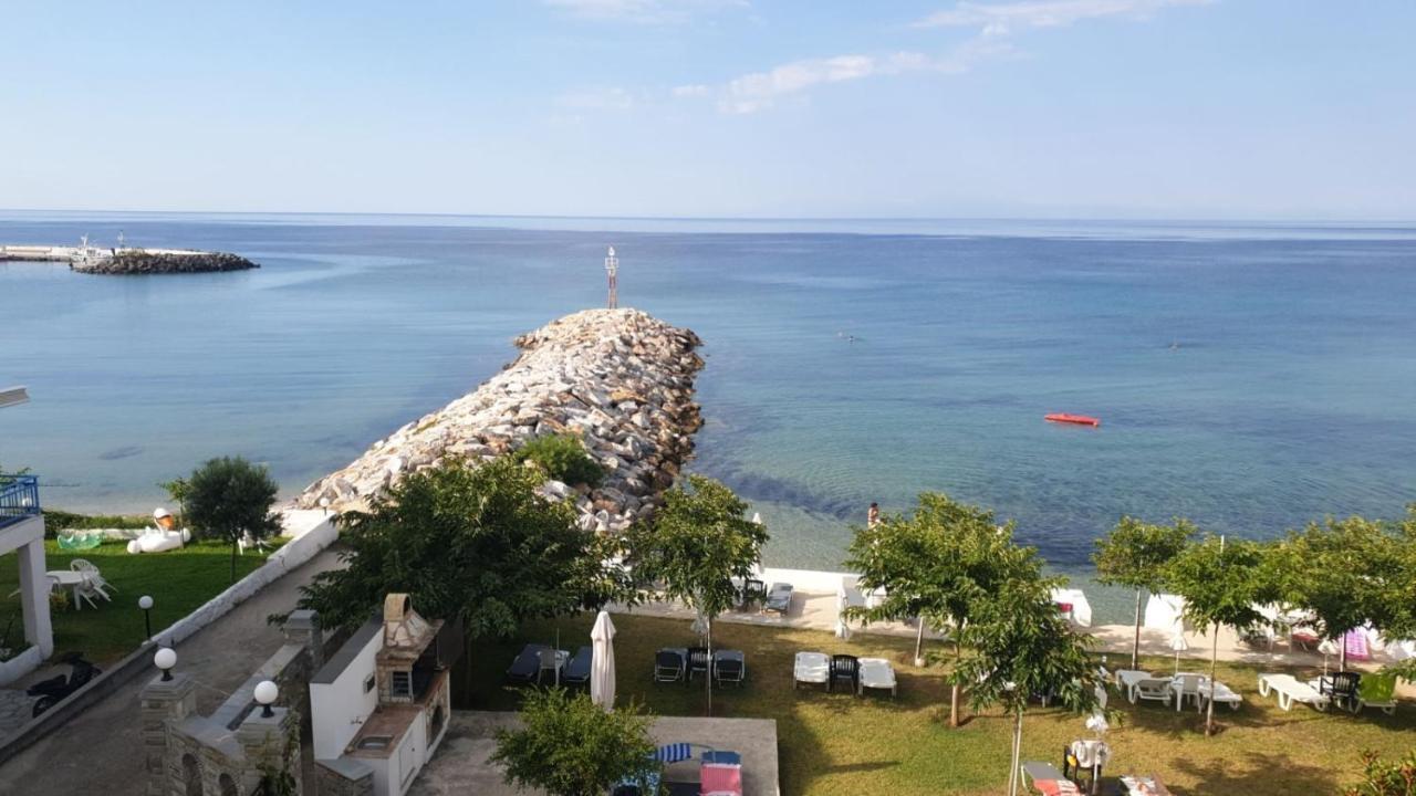 Pansion Alexandros By The Sea Aparthotel เนอา สกีโอนี ภายนอก รูปภาพ