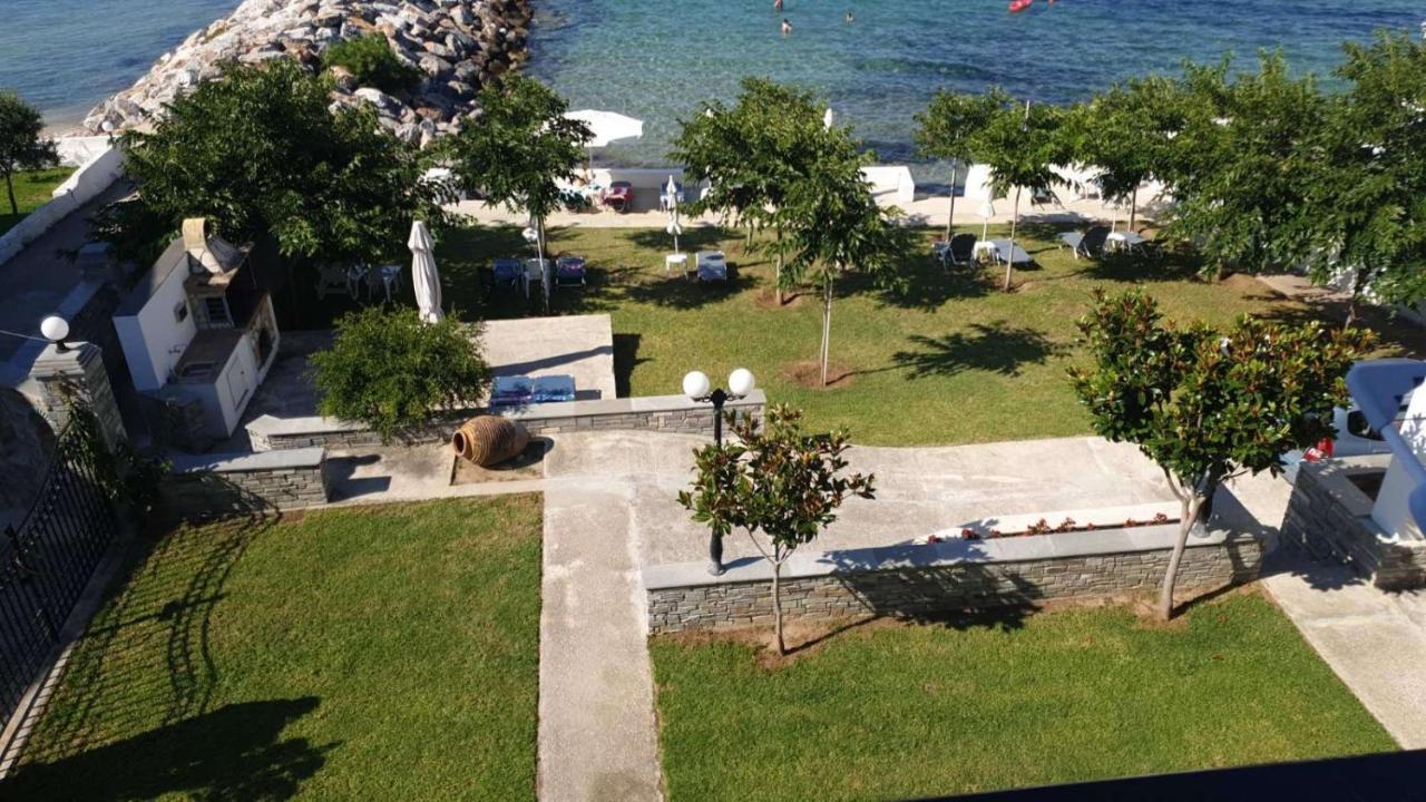 Pansion Alexandros By The Sea Aparthotel เนอา สกีโอนี ภายนอก รูปภาพ