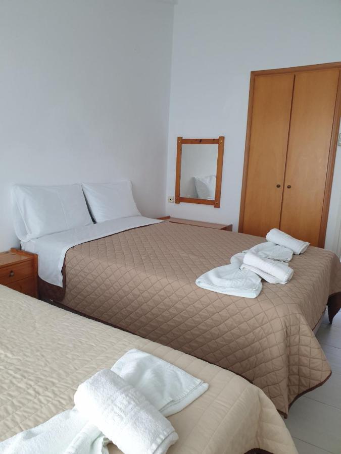 Pansion Alexandros By The Sea Aparthotel เนอา สกีโอนี ภายนอก รูปภาพ